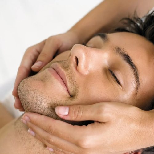 Basic Types and Methods of Head Massage